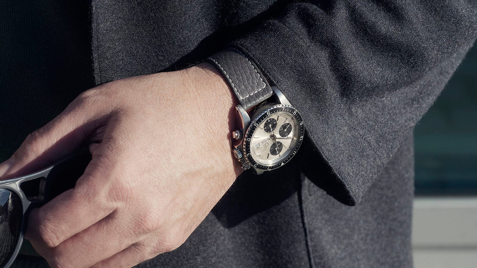Strap Guide – The Tudor Big Block Silver Dial