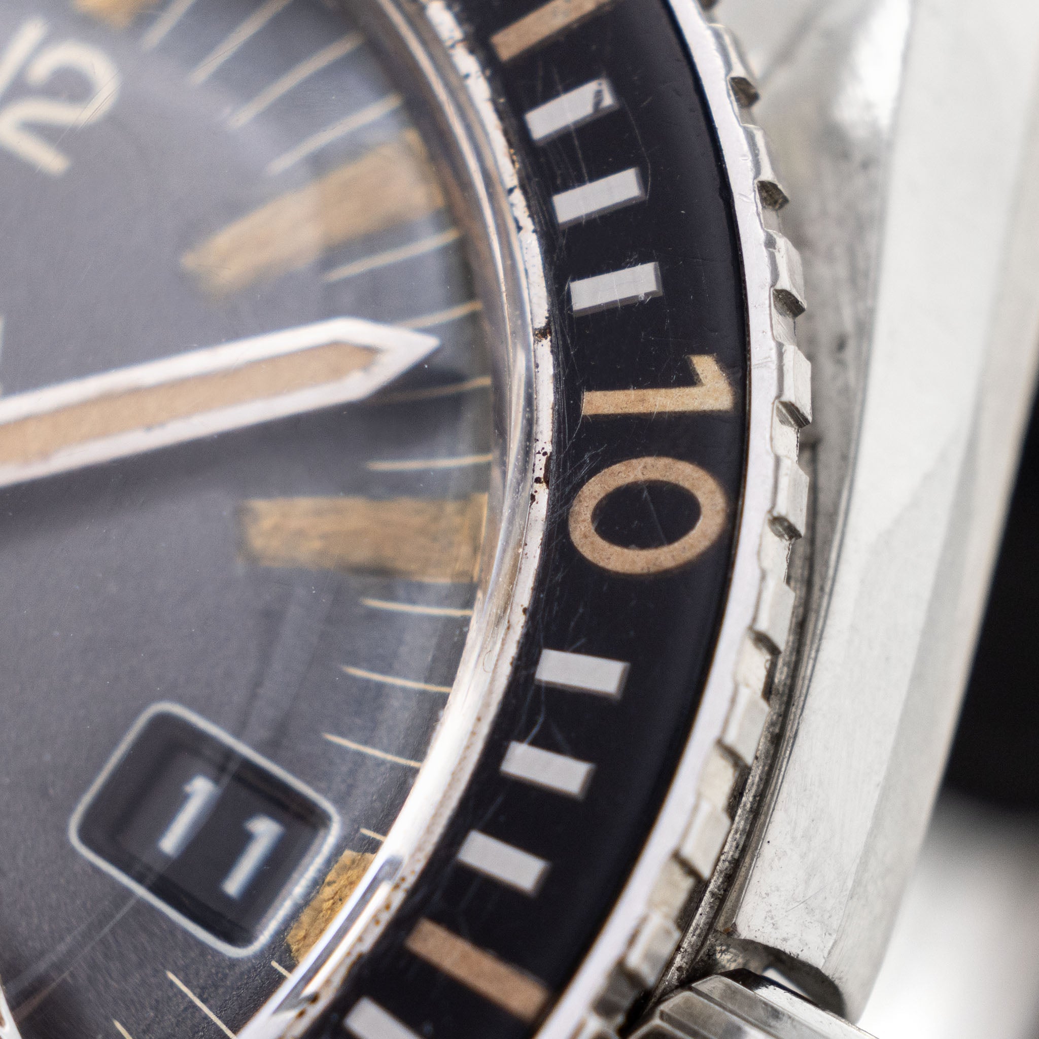 Omega Seamaster 300 Date ref. 166.024