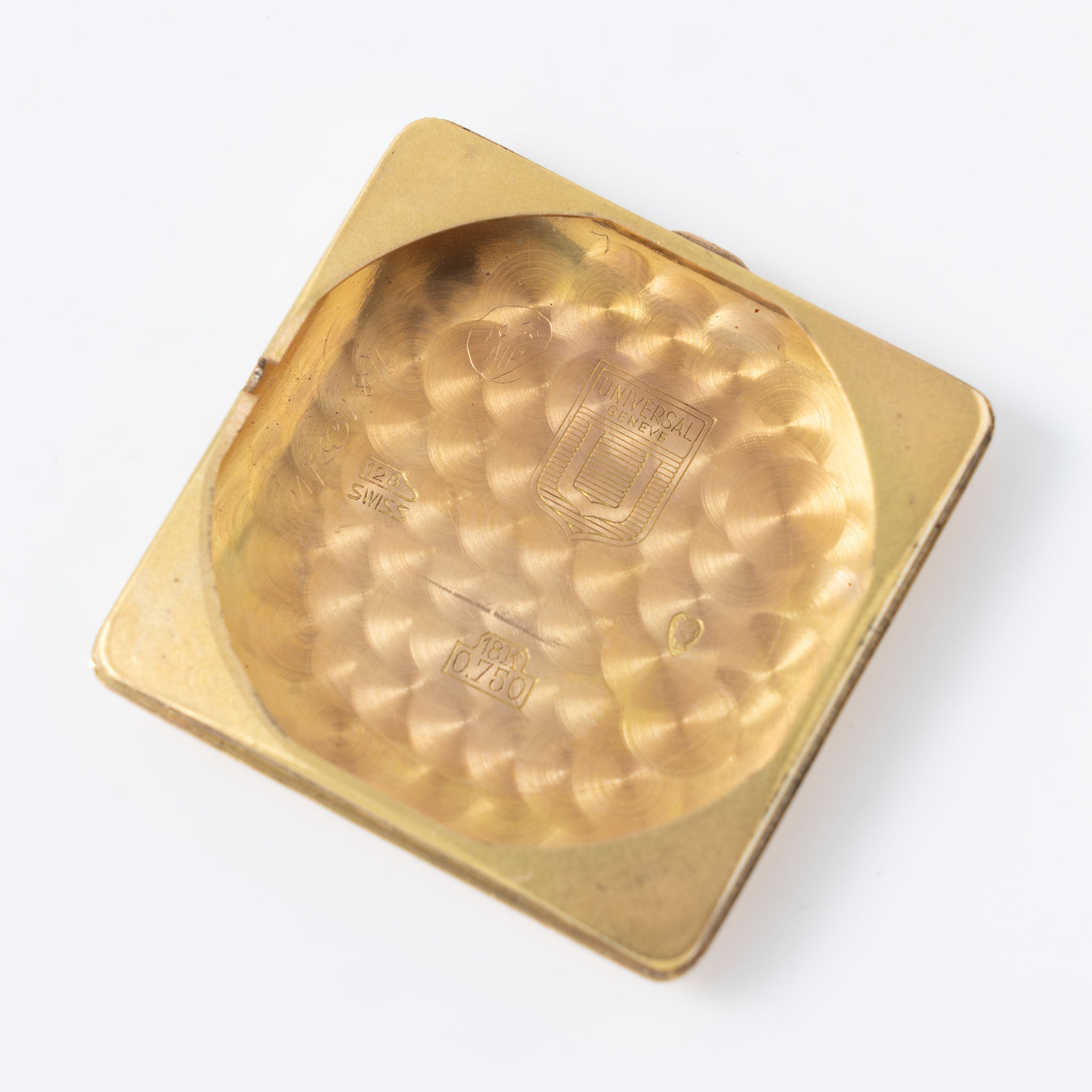 Universal Genève “Cioccolatone“ 18k Rose Gold Oversized Dress-watch with unique Guilloché Dial on Brick Style Bracelet ref. 10228 2