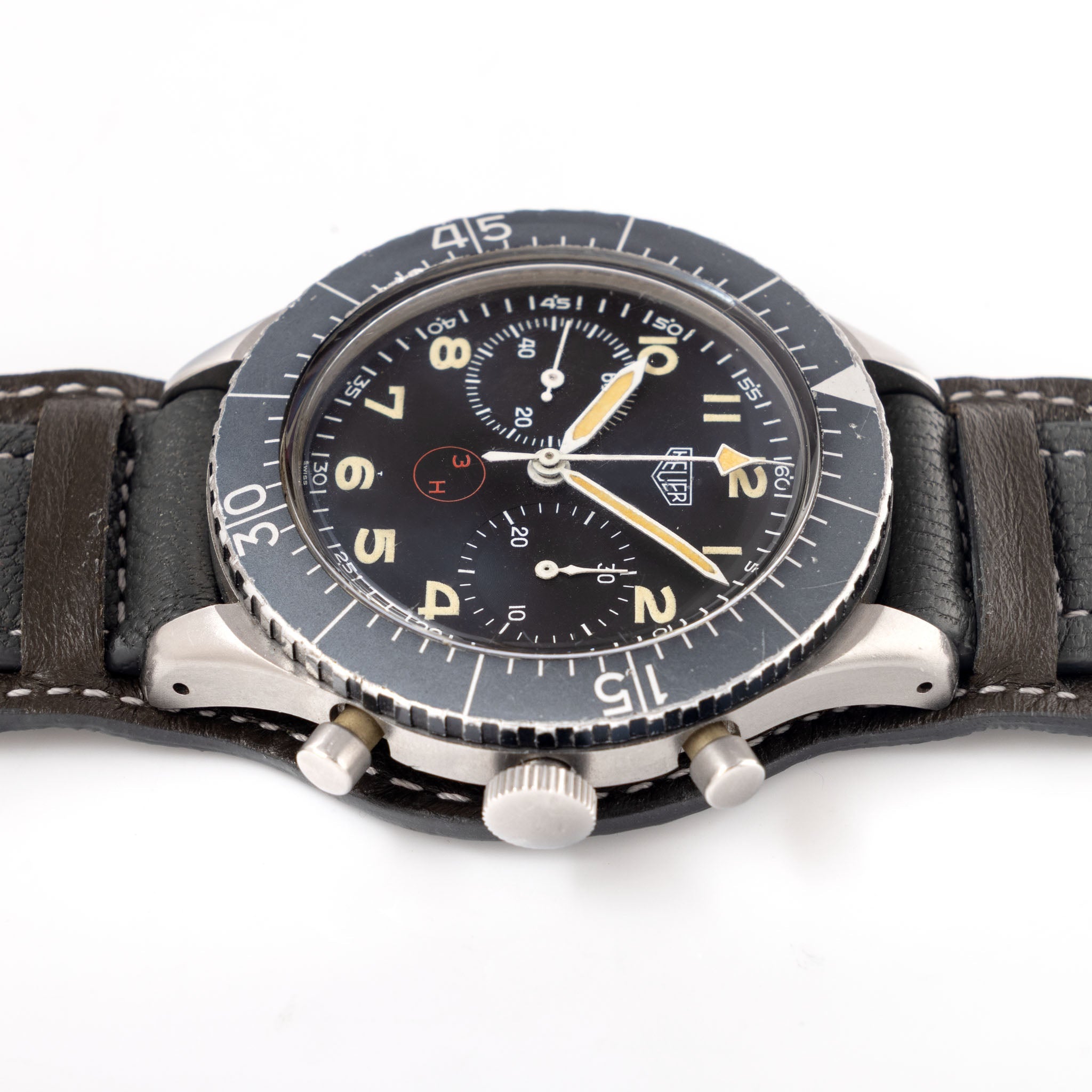 Heuer Bund Chronograph 3 h small T dial with box and Bundeswehr paper ref 1550SG