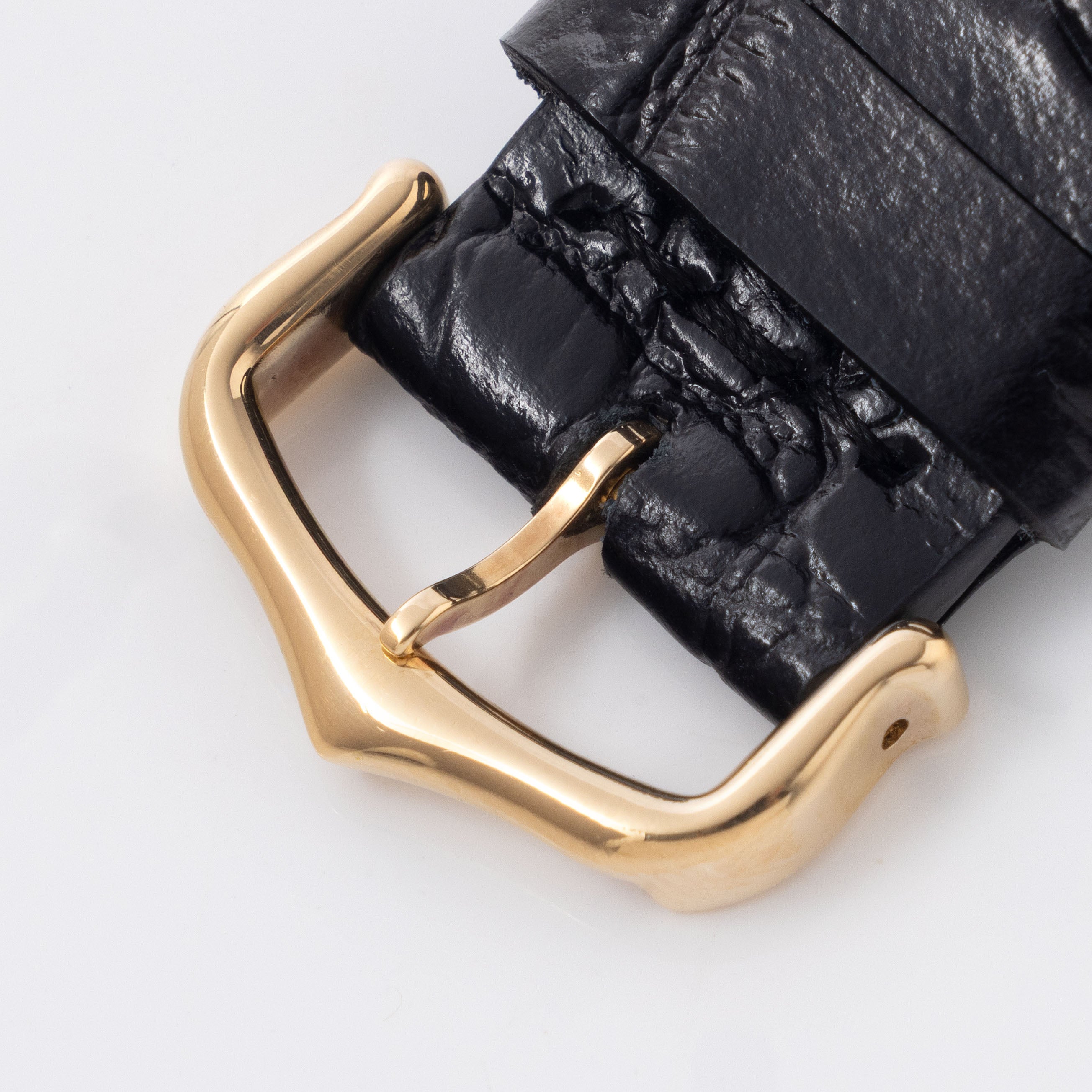 Cartier Tank Louis ultra thin cream dial ref 96019 in 18 k yellow gold