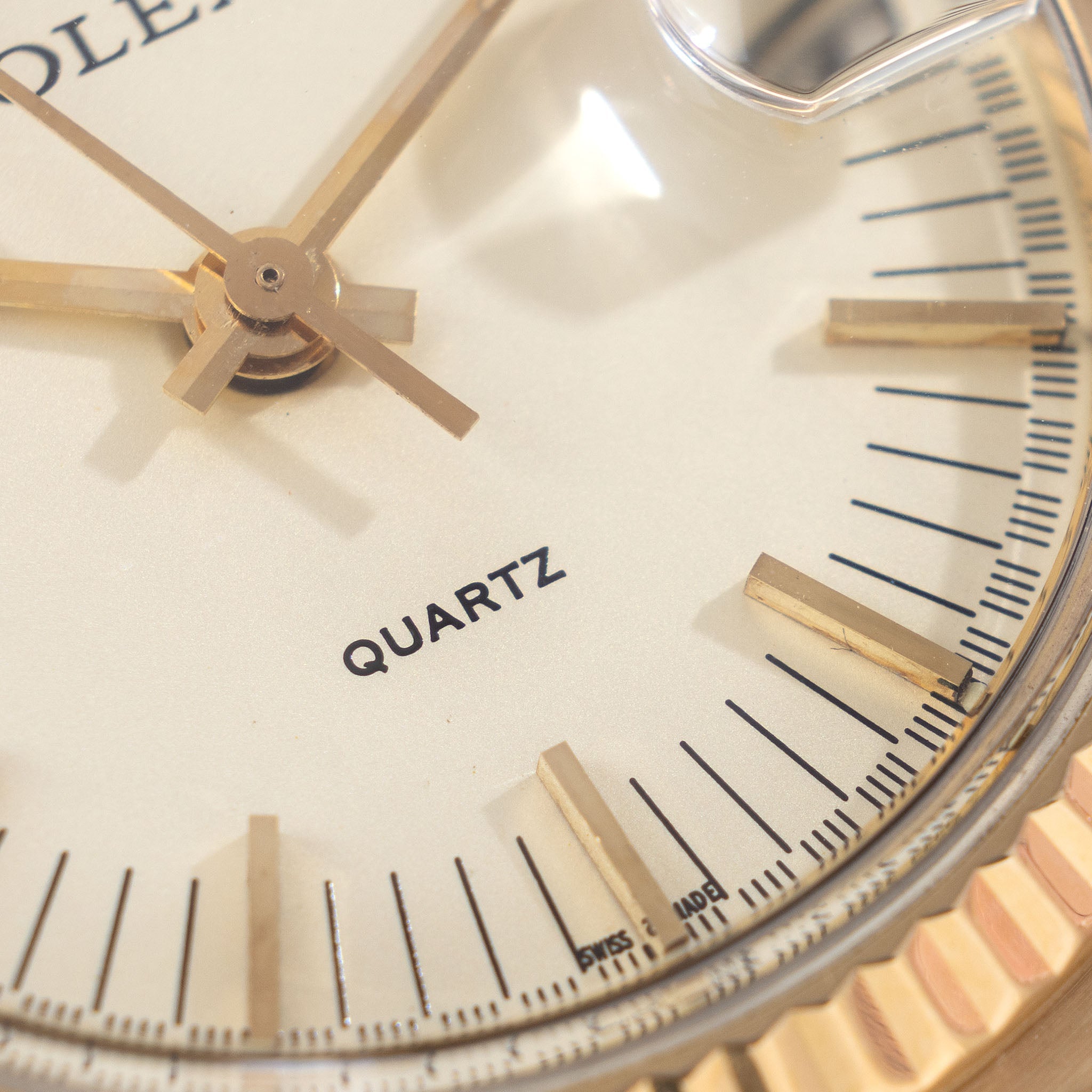 Rolex Beta 21 Il Texano Cream dial in 18k yellow gold ref 5100