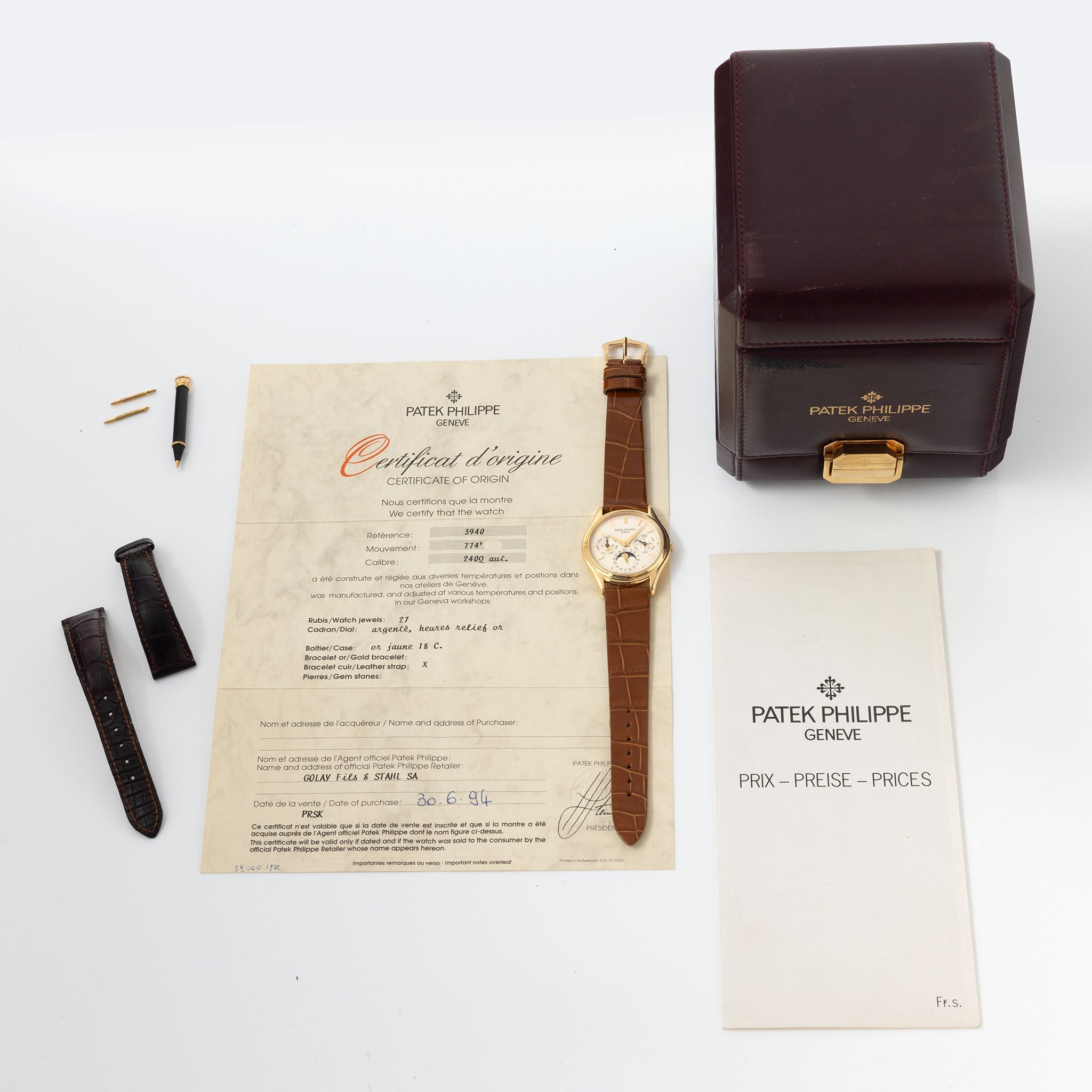 Patek Philippe Perpetual Calendar 3940J 2nd Series with Box and Papers in 18k Yellow Gold