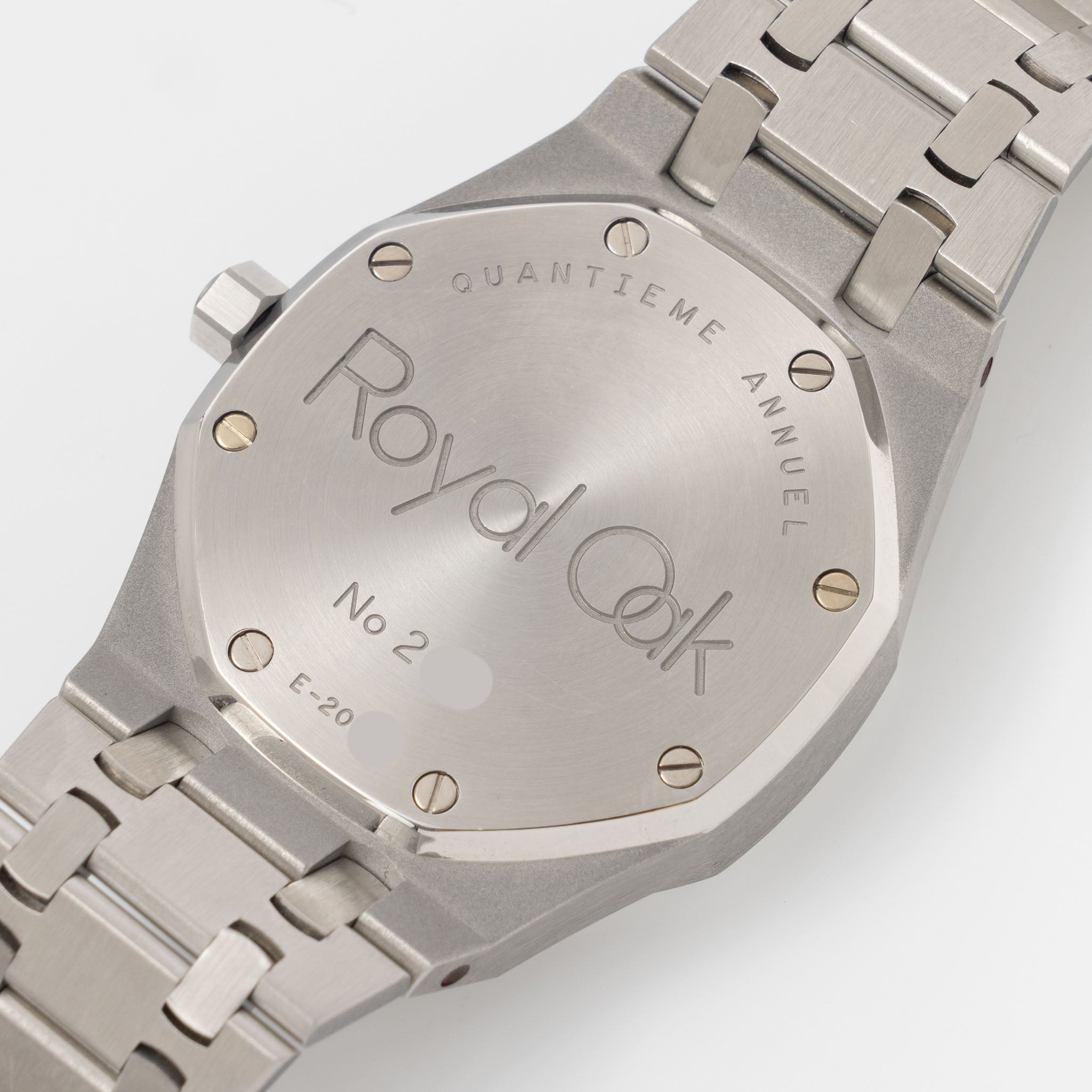 Audemars Piguet Royal-Oak Annual Calendar Blue Dial with AP service Invoice ref. 25920ST