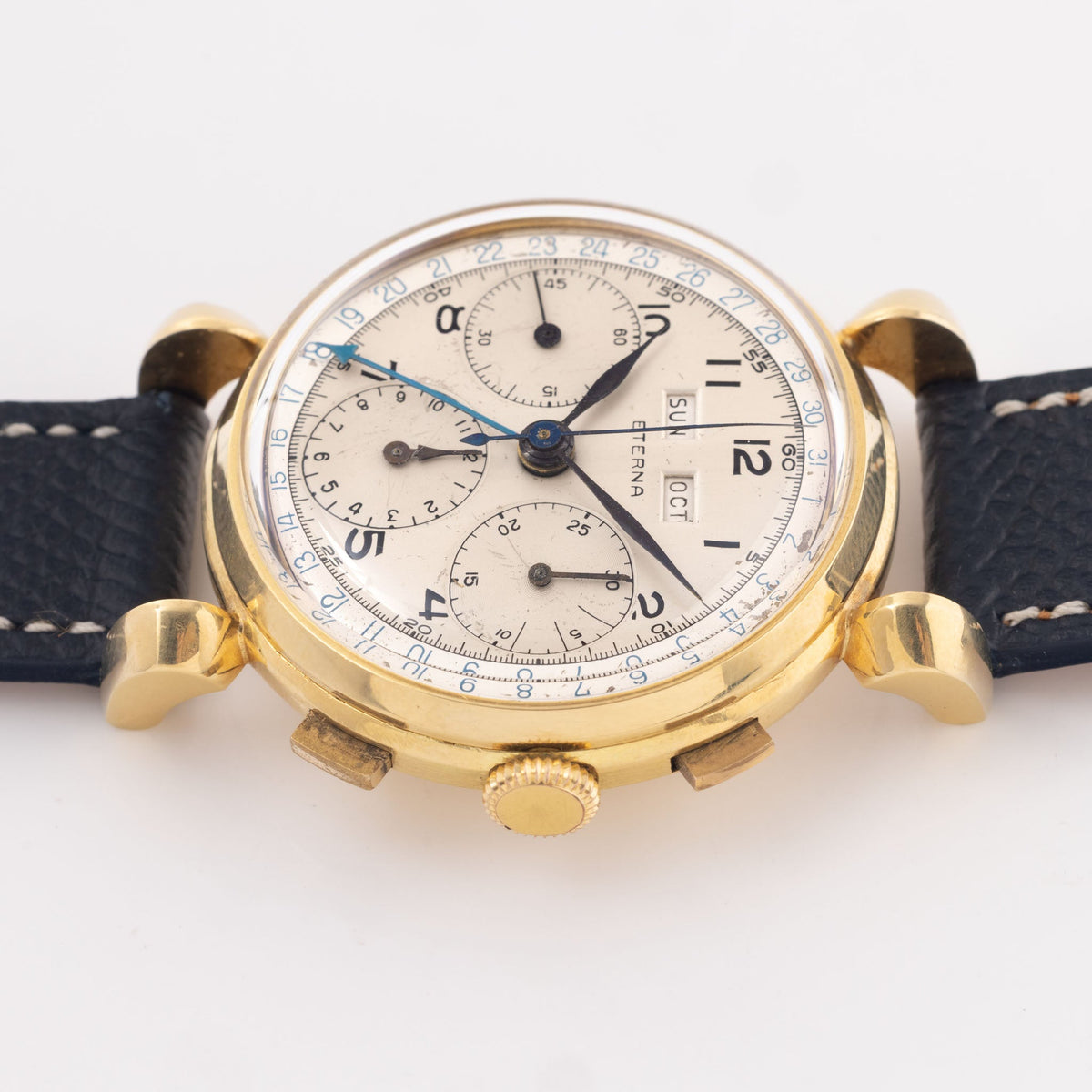 Eterna Triple Date Chronograph – 18k Yellow Gold with Sculptured Lugs and Valjoux 72C