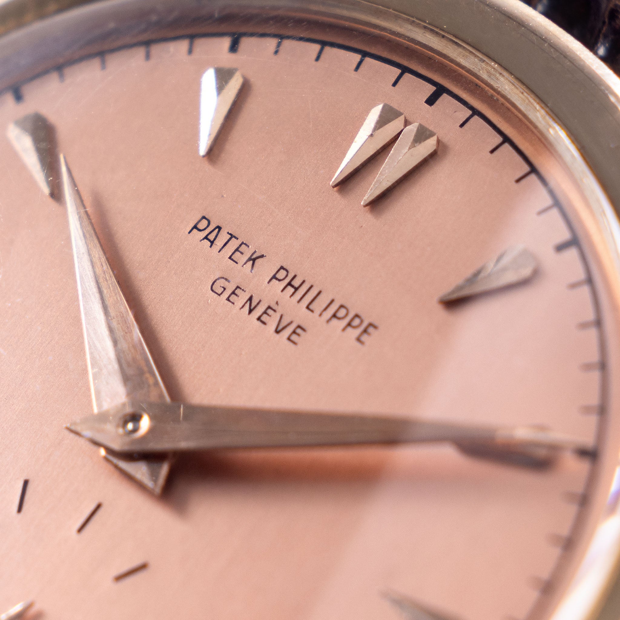 Patek Philippe Calatrava "pink on pink " ref 2450 in 18 k rose gold with extract of archives