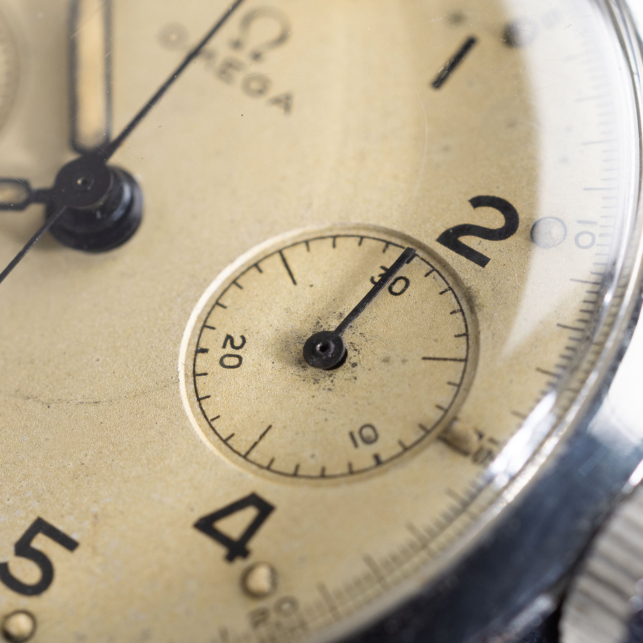 Omega RCAF Monopusher ref 6W/16 Chronograph issued to the Canadian Airforce