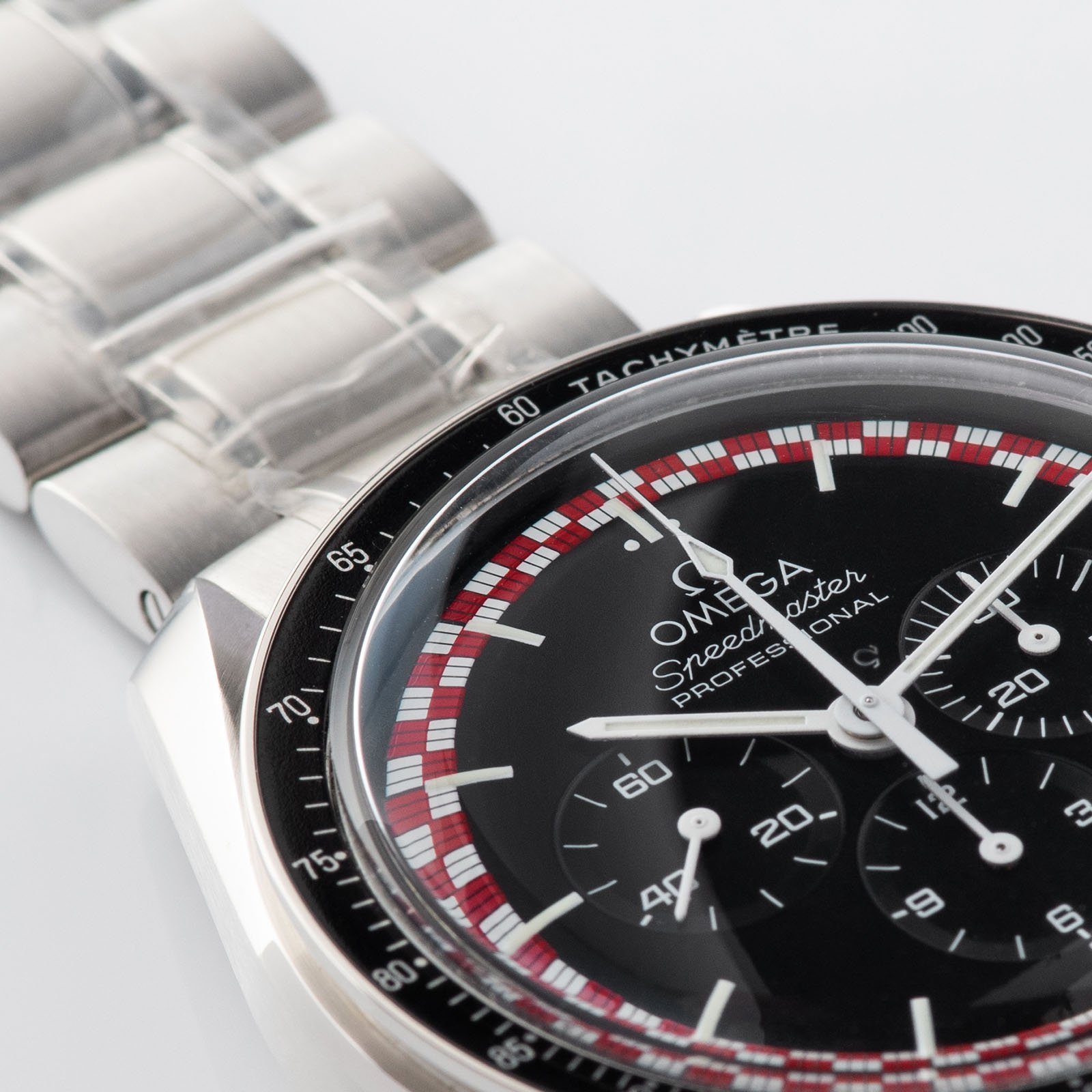 Omega Speedmaster Tin Tin 311.30.42.30.01.004