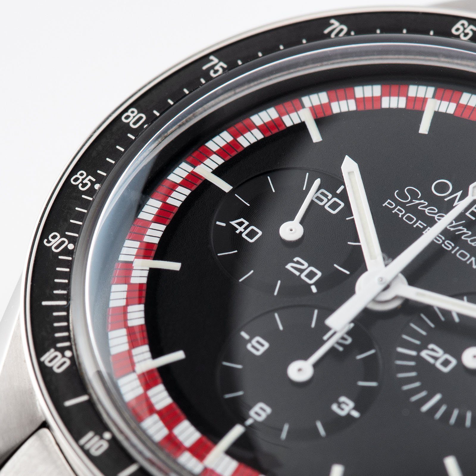 Omega Speedmaster Tin Tin 311.30.42.30.01.004