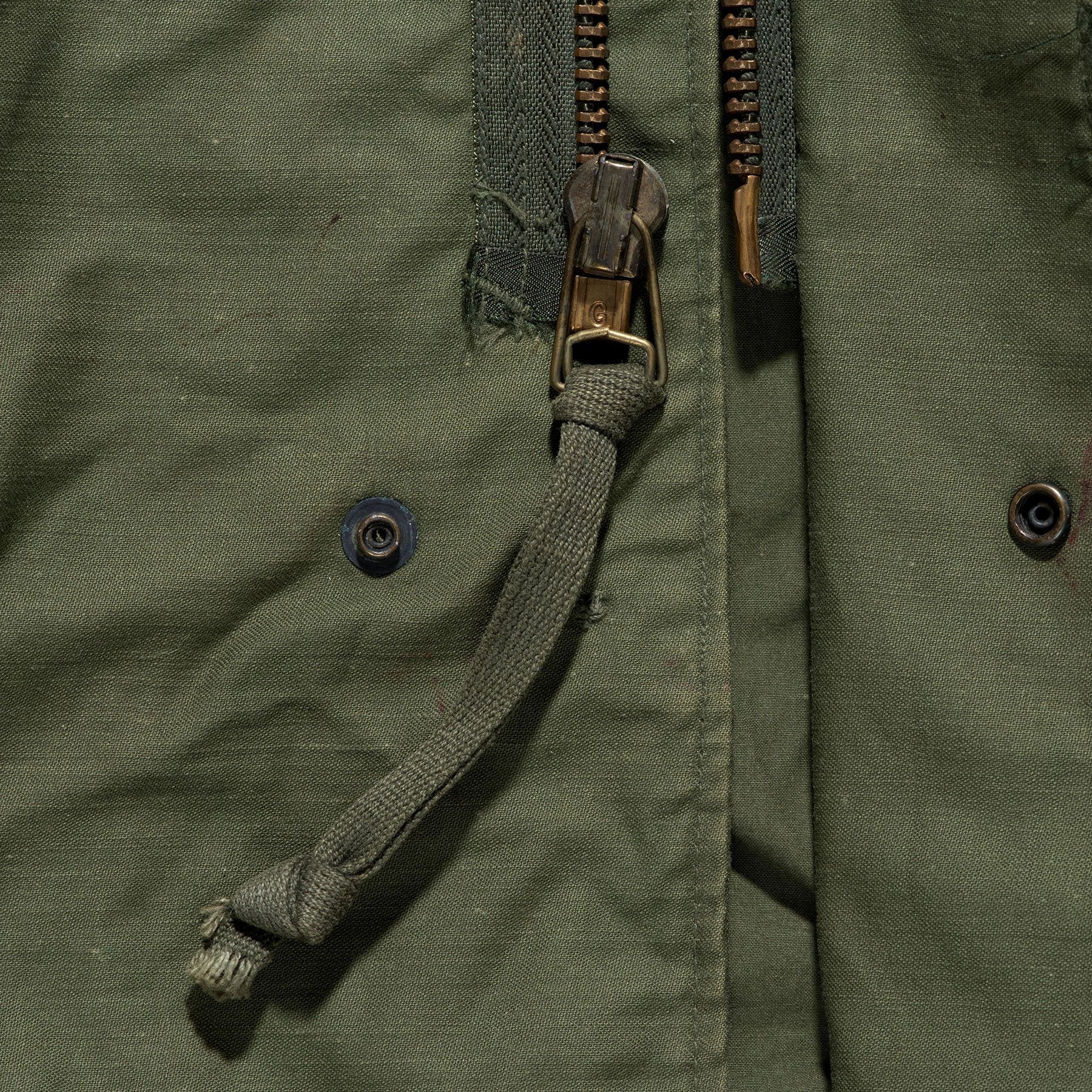 VINTAGE 1976 AIR FORCE M-65 FIELD JACKET