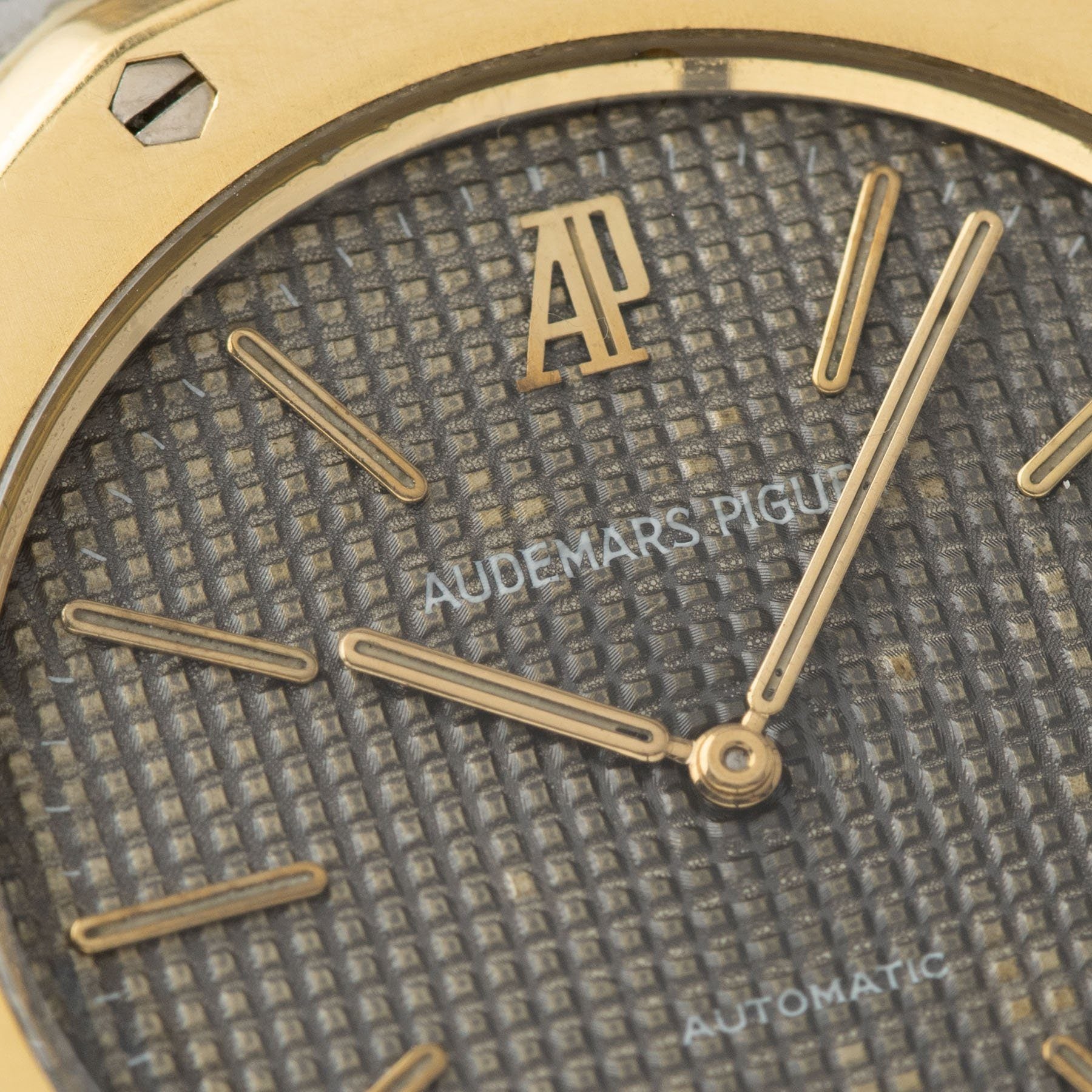 Audemars Piguet Jumbo Royal Oak Steel and Gold ref.5402SA