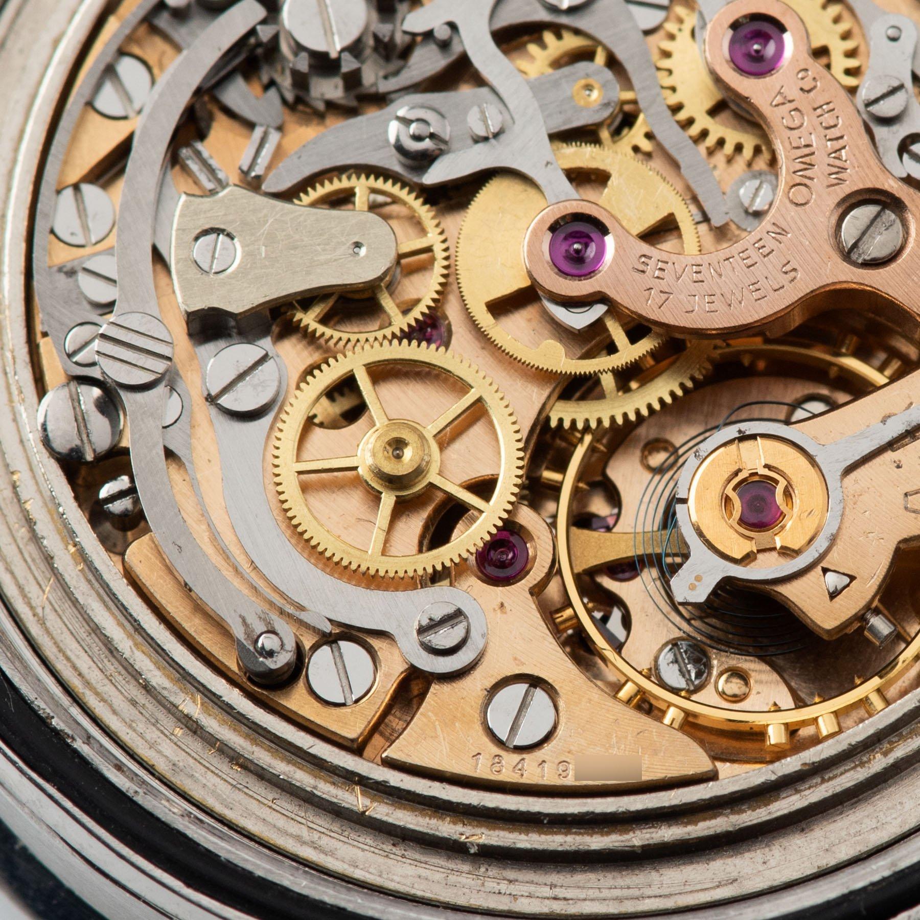 Omega Speedmaster 2998-5 Straight Lug Case