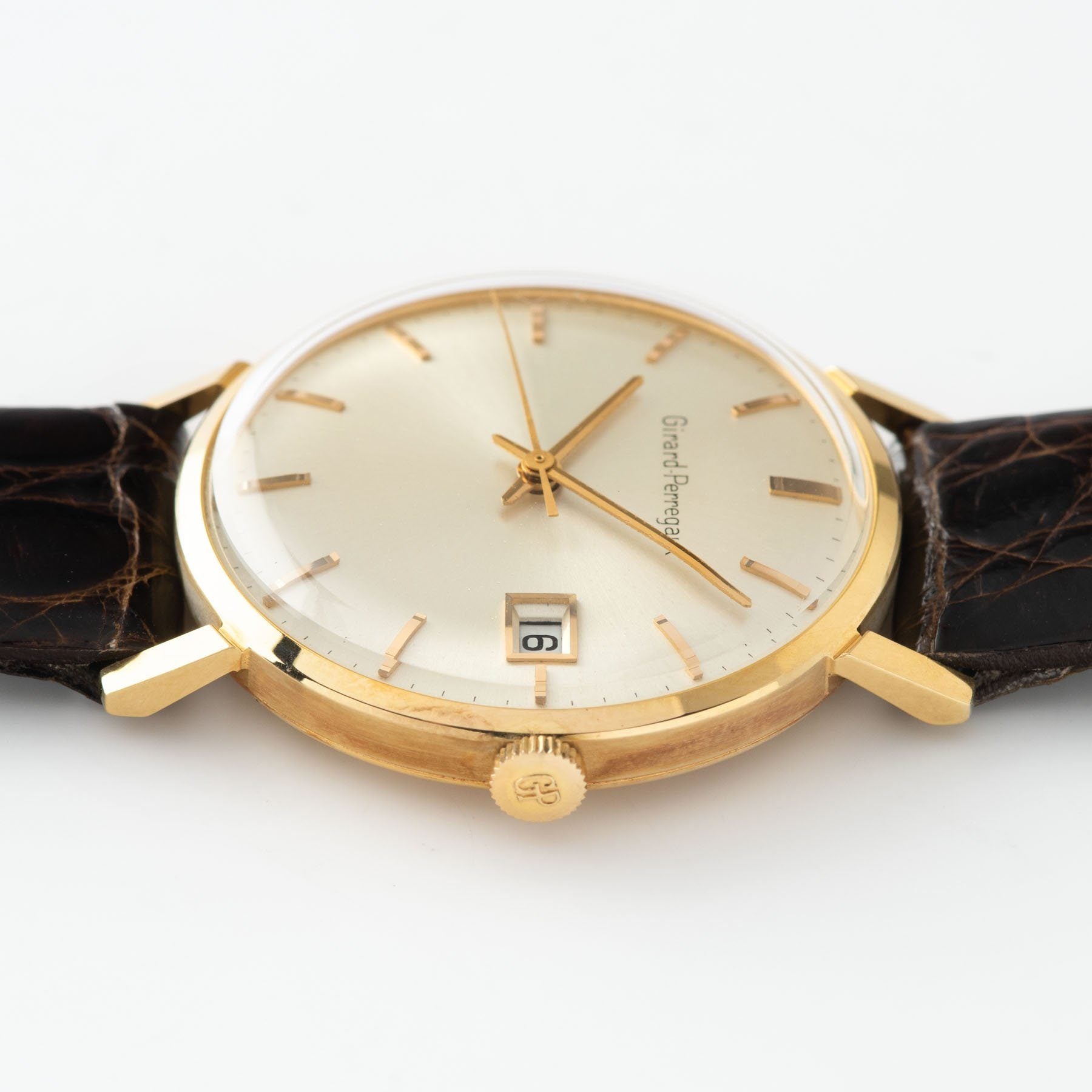 Girard Perregaux with box and paper New Old Stock