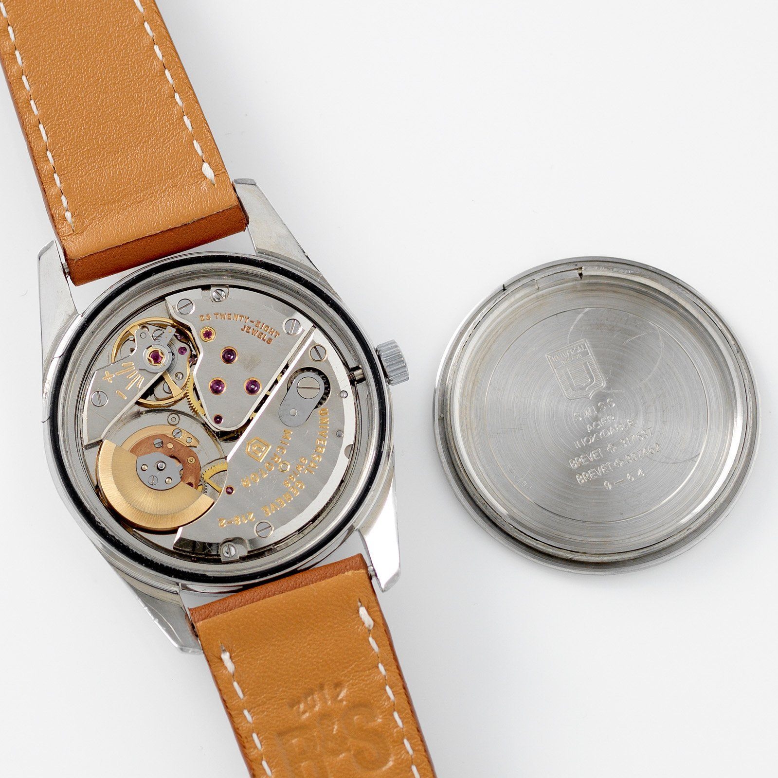 Universal Geneve Polerouter Date Gilt Dial Ref 317537