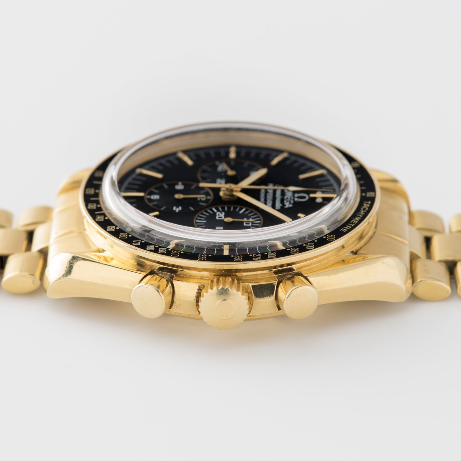 Omega Golden Nugget Speedmaster 31945000