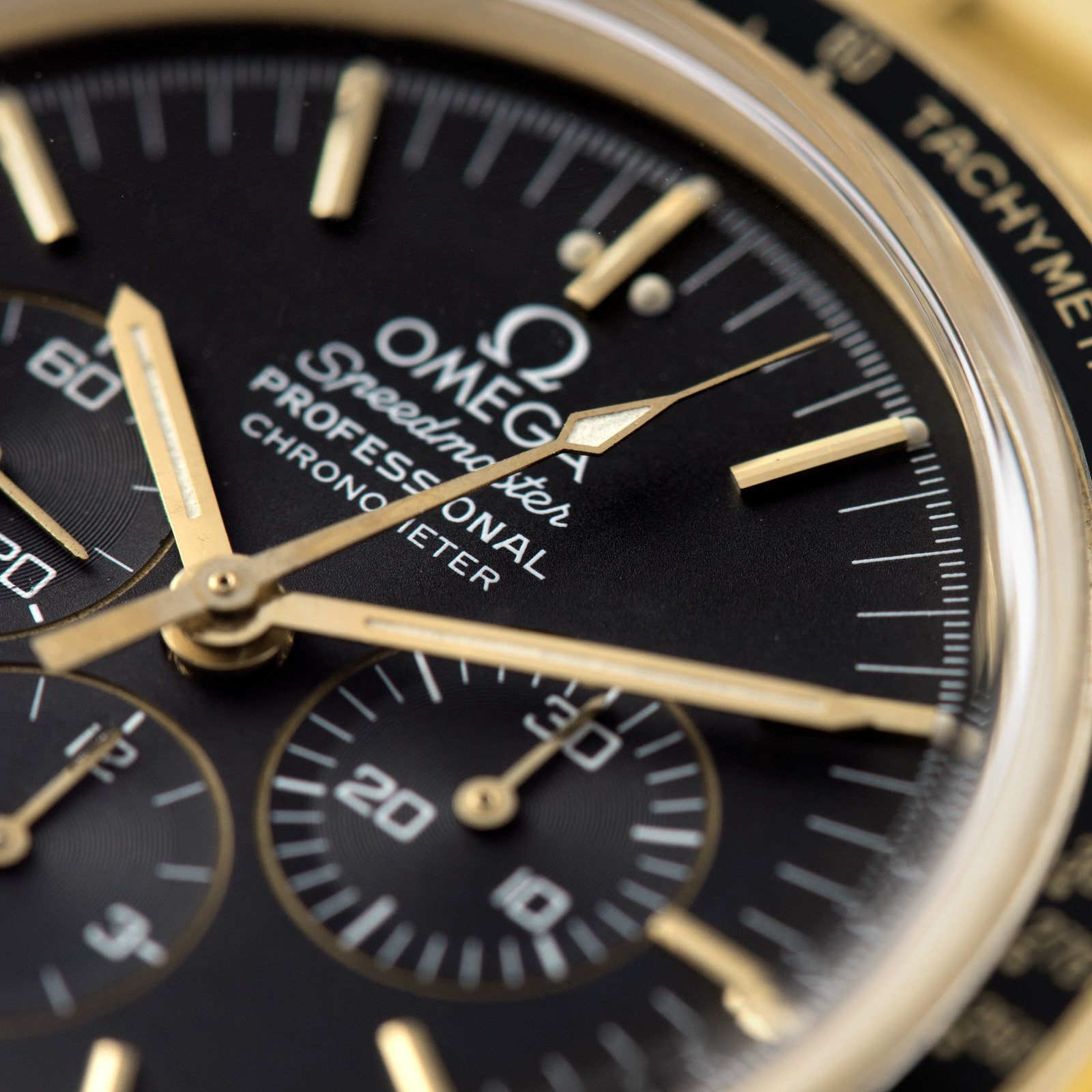 Omega Golden Nugget Speedmaster 31945000