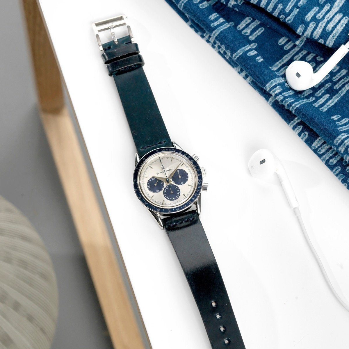 Universal Geneve Blue Compax Reference 884.495