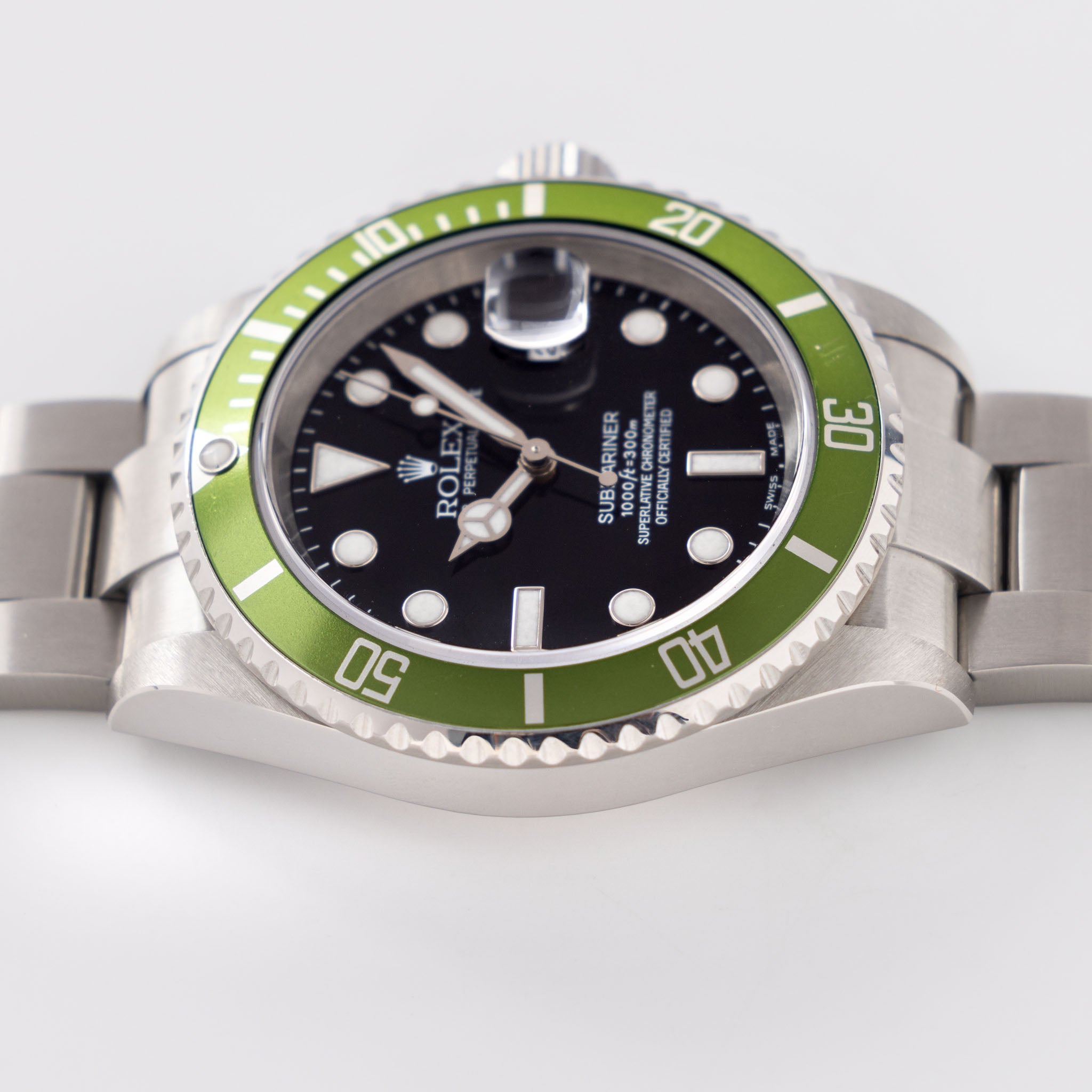 Rolex Submariner 16610 LV “Kermit” Flat 4 Box and Paper Set