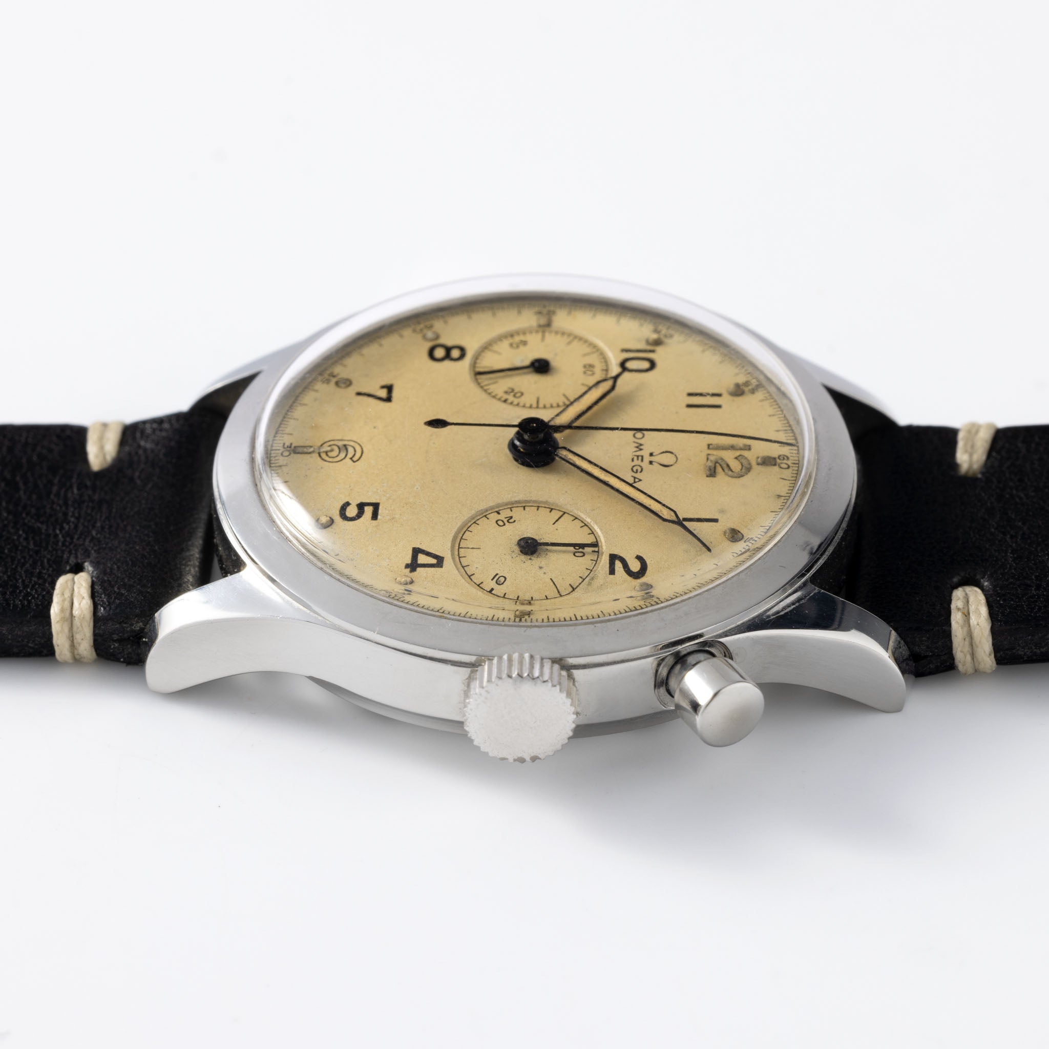 Omega RCAF Monopusher ref 6W/16 Chronograph issued to the Canadian Airforce