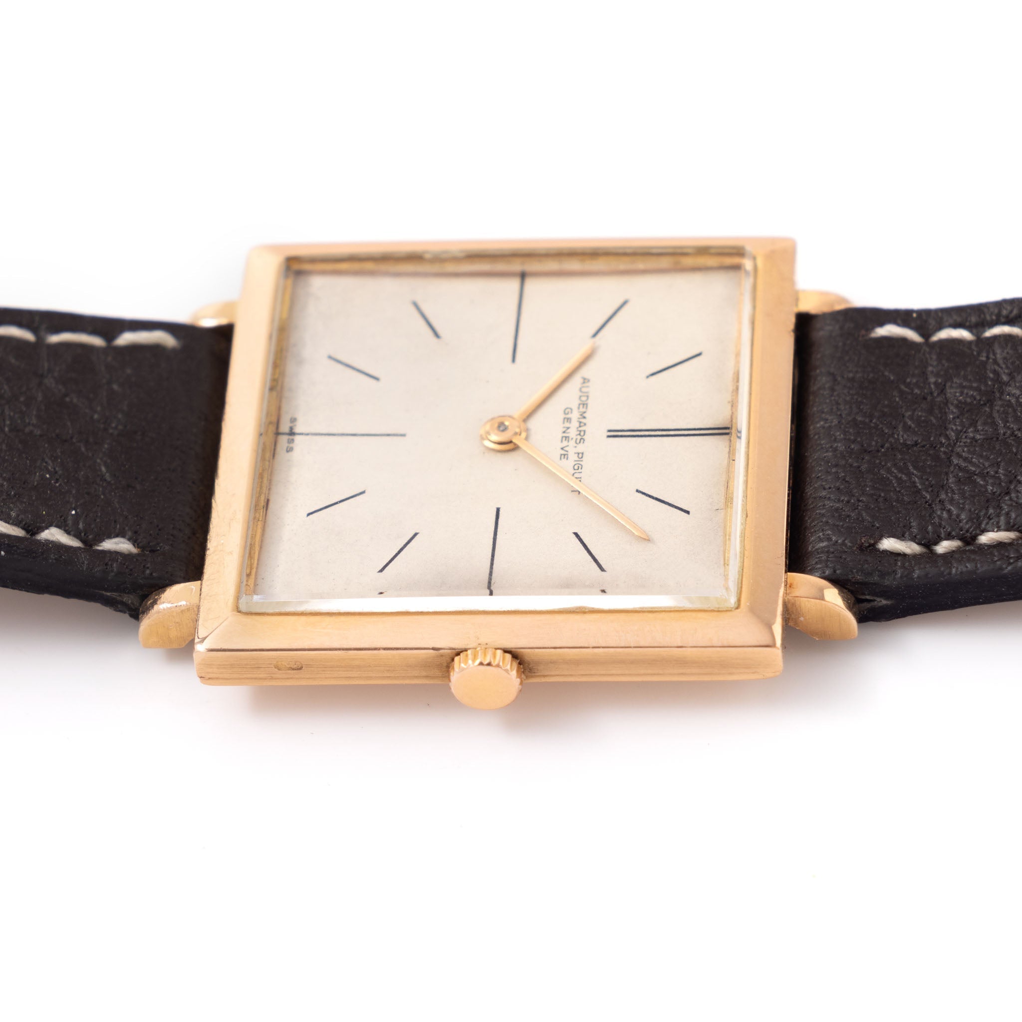 Audemars Piguet Ultra-thin Square Dresswatch in 18k rose gold