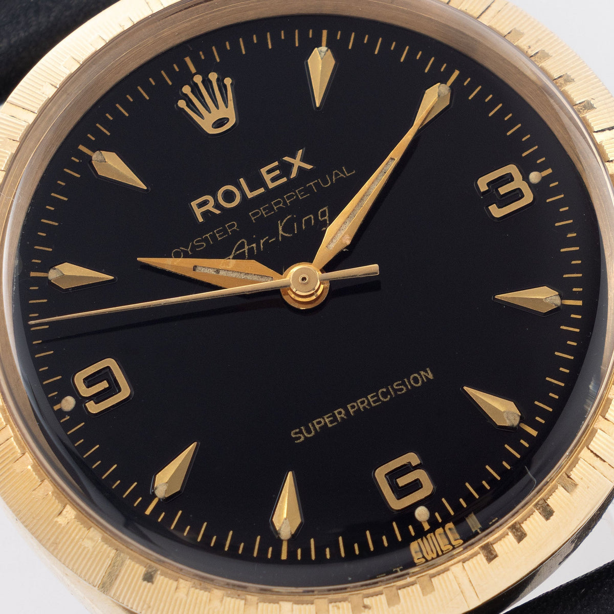 Rolex Oyster Perpetual Air-King Gilt dial in 9k yellow gold ref. 1002