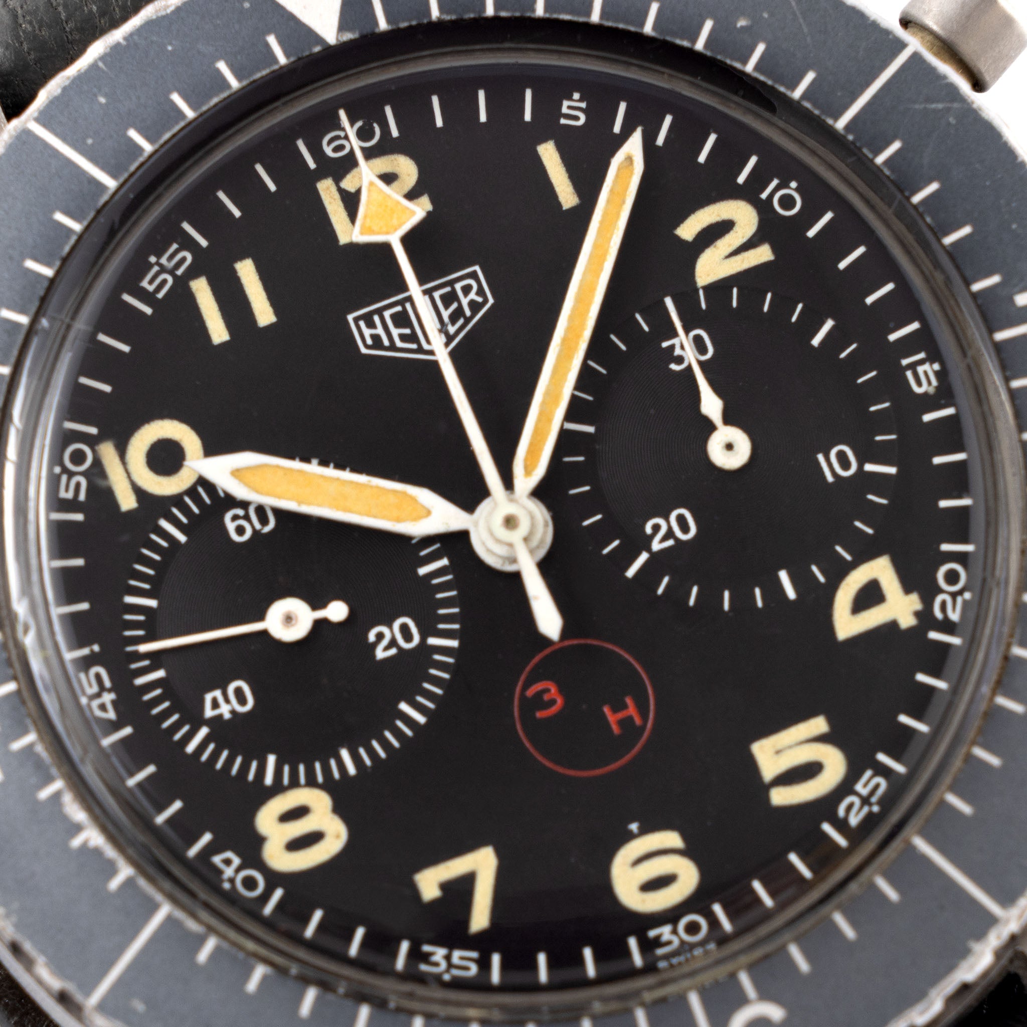 Heuer Bund Chronograph 3 h small T dial with box and Bundeswehr paper ref 1550SG