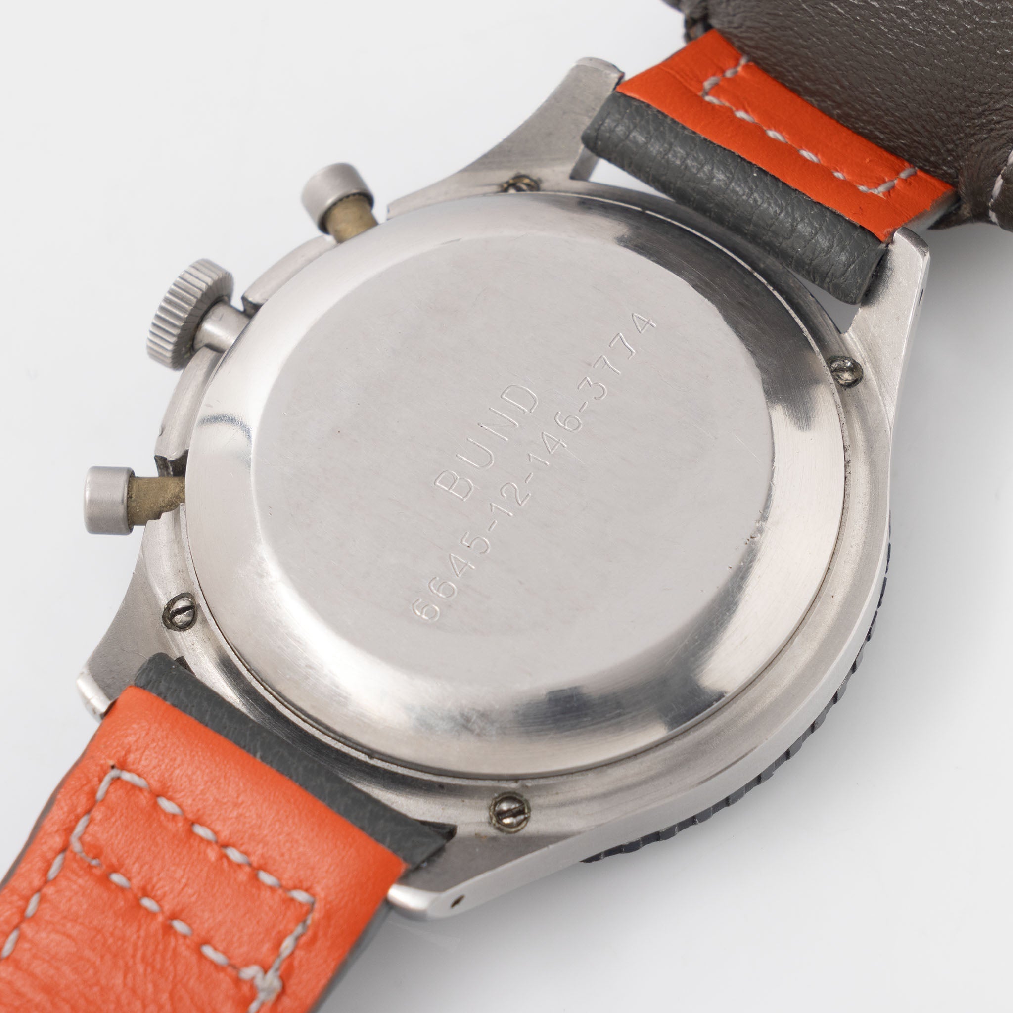 Heuer Bund Chronograph 3 h small T dial with box and Bundeswehr paper ref 1550SG