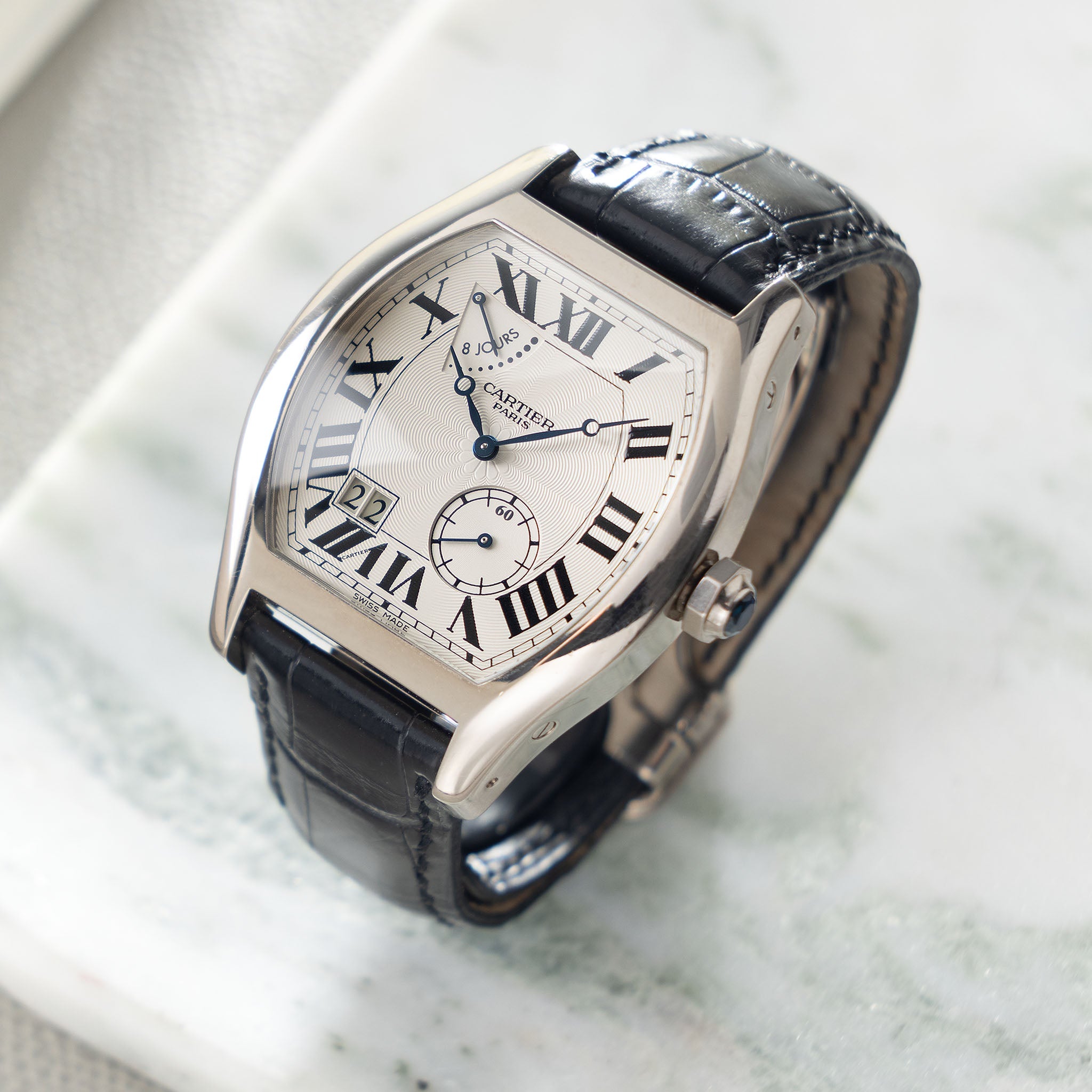 Cartier Tortue XL CPCP 8 days in 18 k white gold ref 2761 Silver Guiloché dial