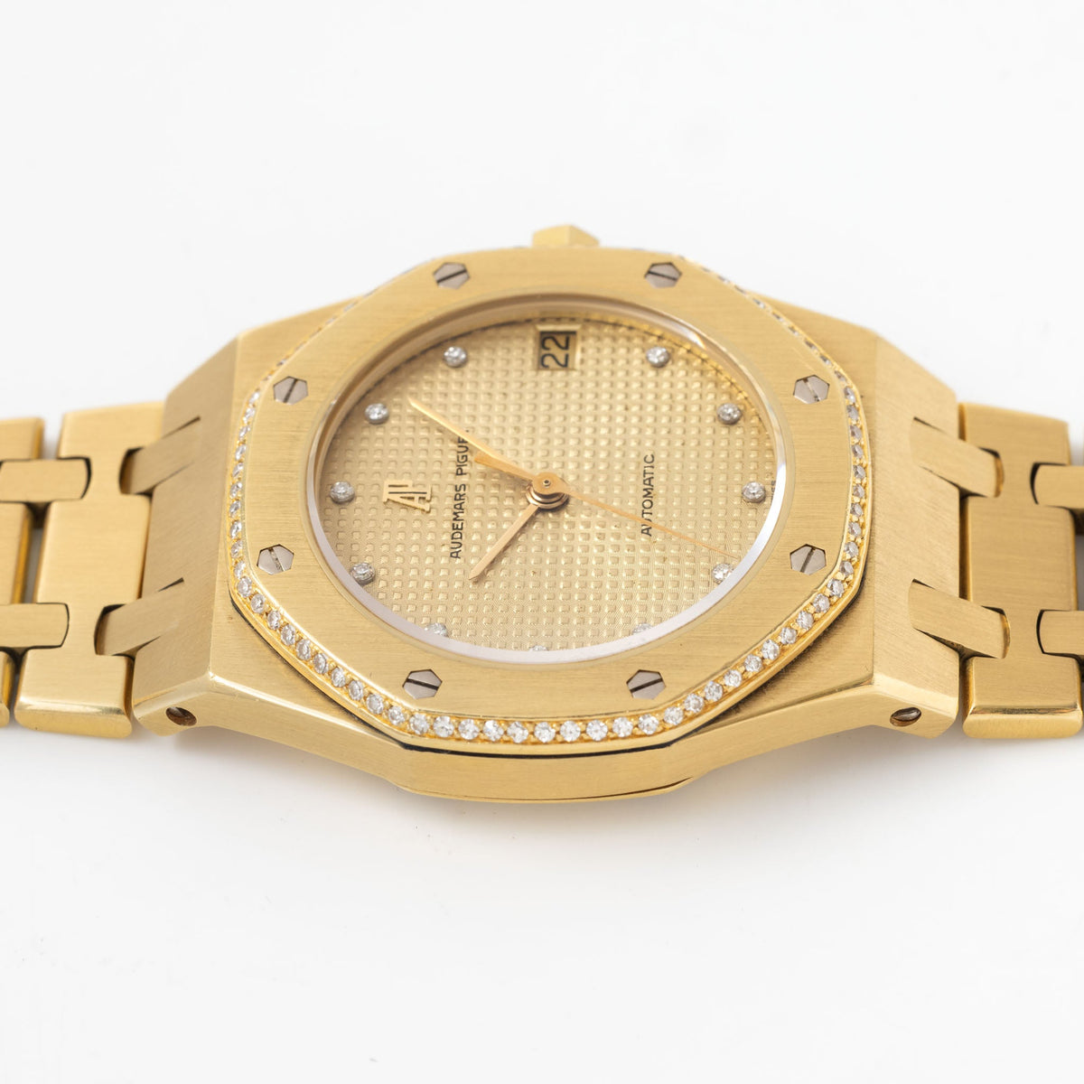 Audemars Piguet Royal Oak ref. 4153/477BA Brilliant Cut Diamond Bezel and Dial with Box and  Certificate of Origin