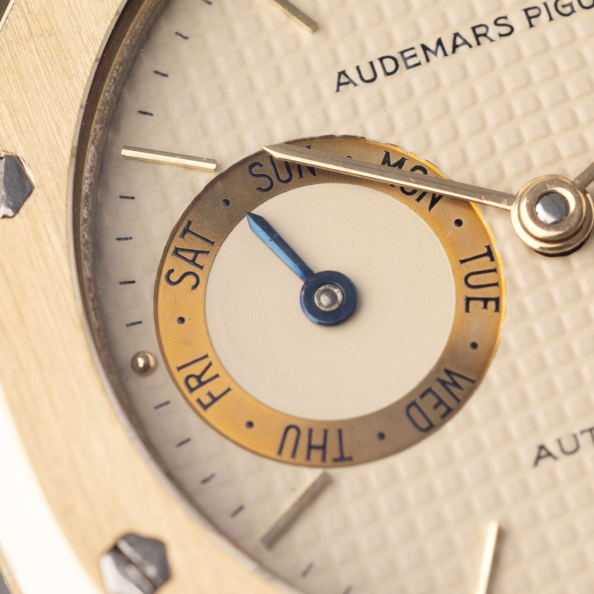 Audemars Piguet Royal Oak Day Date in 18kt Yellow Gold "Owl" With Archive Extract