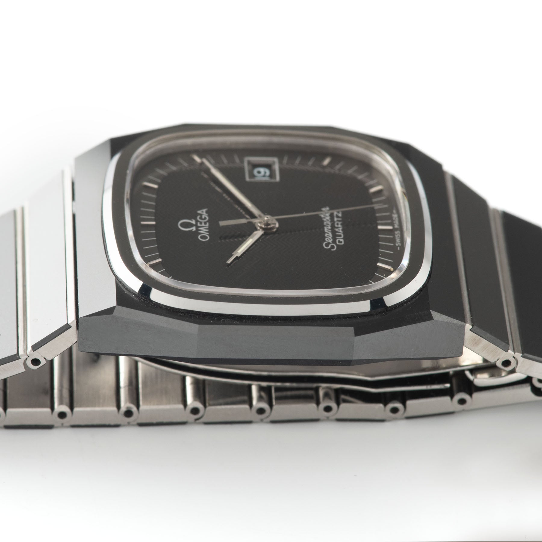 Omega Seamaster Ceramic Black Tulip Reference 1960249