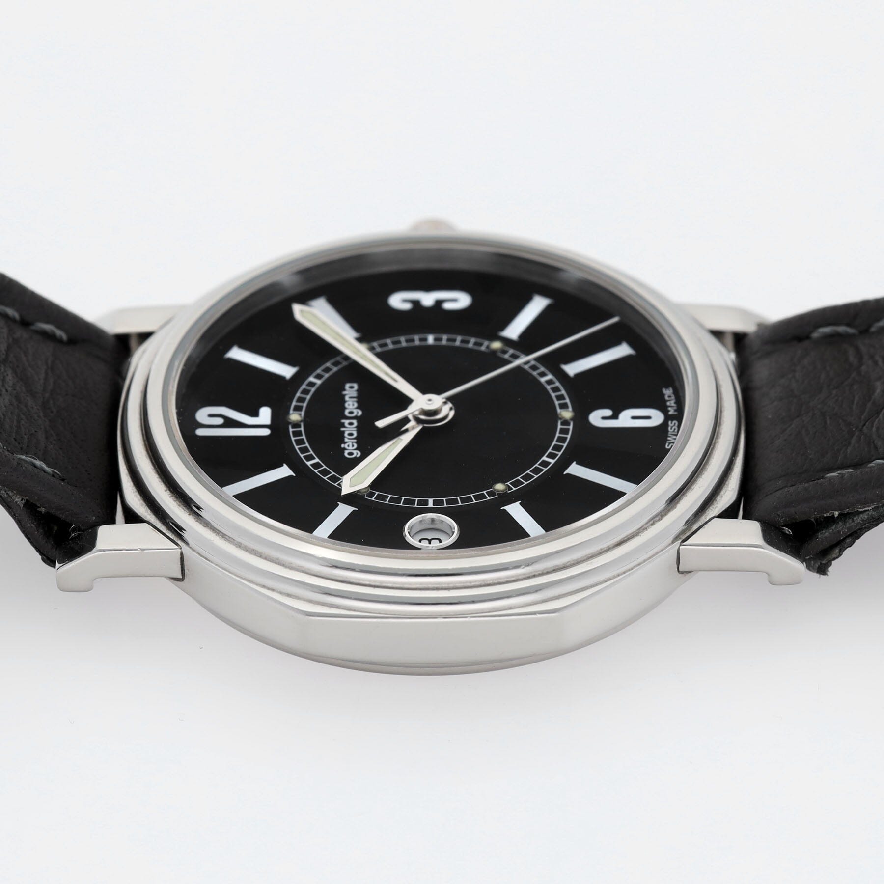Gerald Genta Octo Black dial ref. g35587