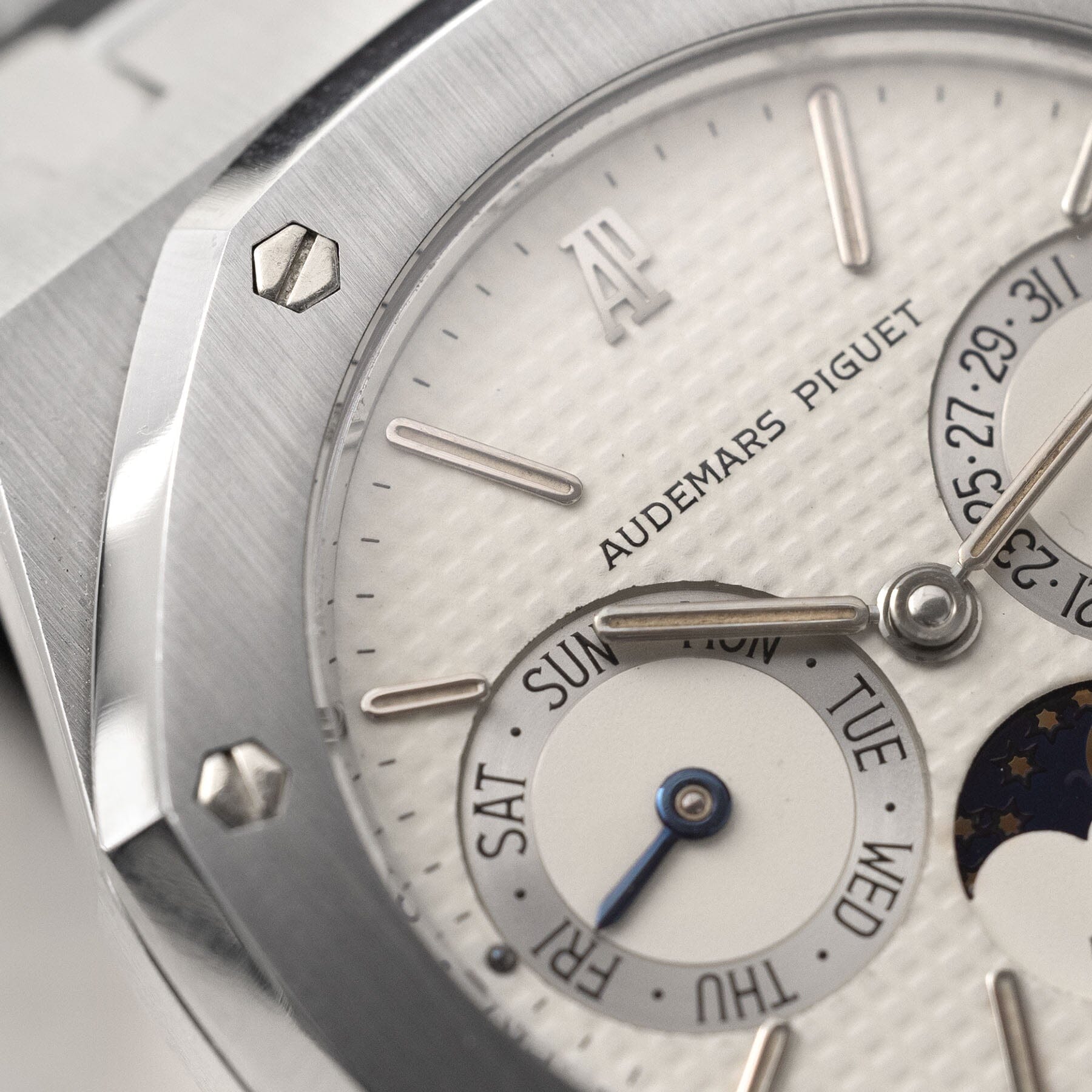Audemars Piguet Royal Oak Day Date Moonphase ref 25594ST Cream dial 